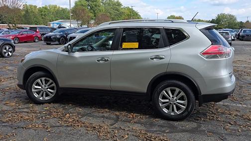 2016 Nissan Rogue SV