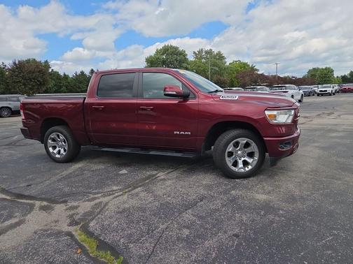 Delmonico Red Pearlcoat 2022 RAM 1500 Big Horn/Lone Star