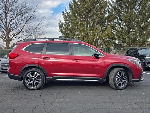 2025 Subaru Ascent Limited 8-Passenger