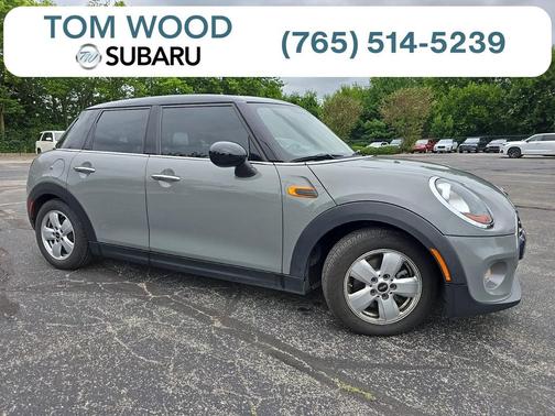 2016 MINI Hardtop Cooper