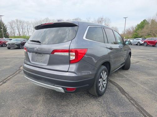 Gray 2019 Honda Pilot EX-L