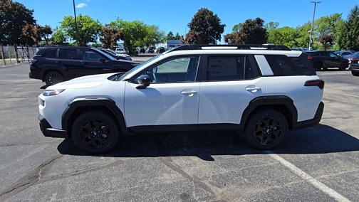 Crystal White Pearl 2026 Subaru Outback Limited