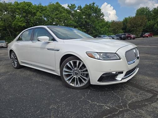 2019 Lincoln Continental Select
