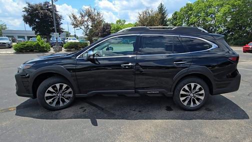 2025 Subaru Outback Touring XT