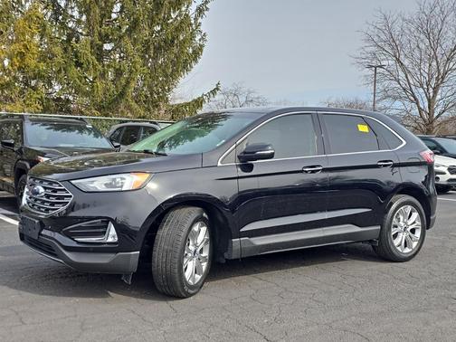 2020 Ford Edge Titanium