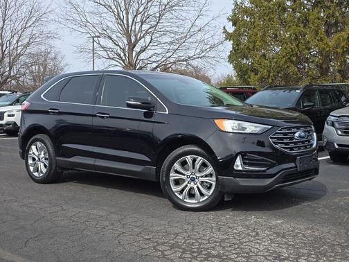 2020 Ford Edge Titanium