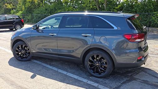 2020 Kia Sorento S