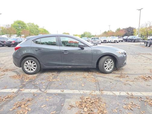 2016 Mazda Mazda3 i Grand Touring