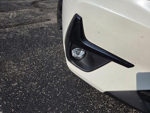 Crystal White Pearl 2024 Subaru Impreza RS