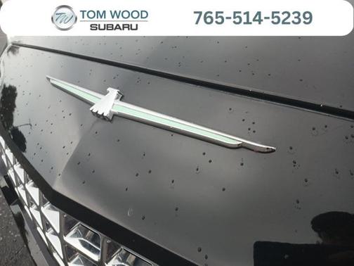 2005 Ford Thunderbird Base