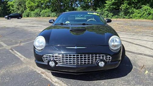 2005 Ford Thunderbird Base