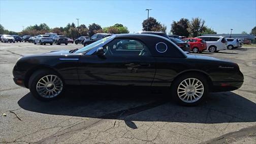 2005 Ford Thunderbird Base