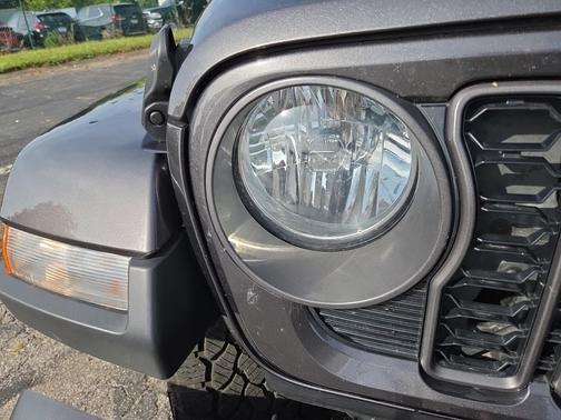 2024 Jeep Gladiator Nighthawk