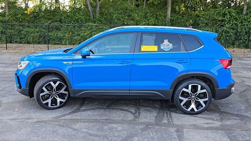 2022 Volkswagen Taos 1.5T SEL