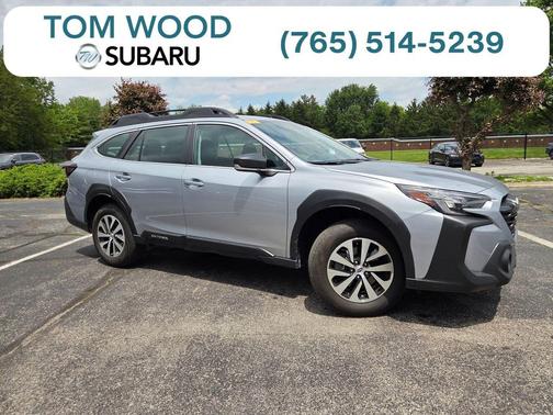 Ice Silver Metallic 2024 Subaru Outback Base