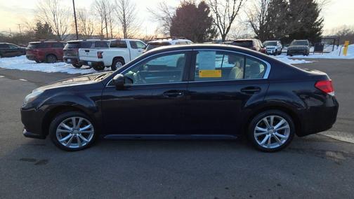 2013 Subaru Legacy Premium