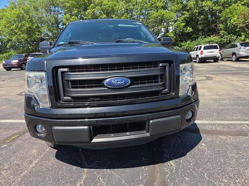 Tuxedo Black Metallic 2014 Ford F-150 STX