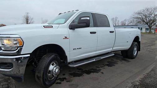 2023 RAM 3500 Big Horn