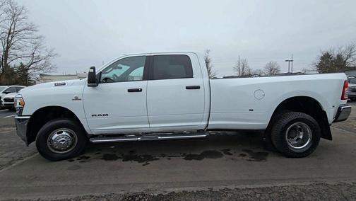 2023 RAM 3500 Big Horn
