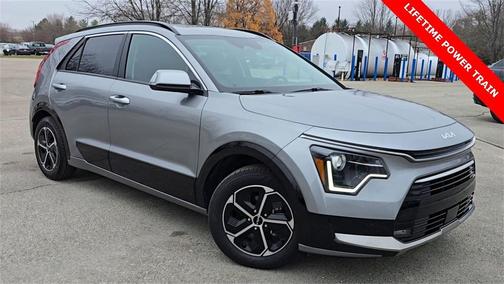 2023 Kia Niro SX