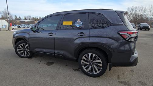 2025 Subaru Forester Touring