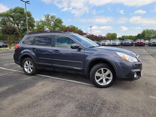 Carbide Gray Metallic 2014 Subaru Outback 2.5i Limited