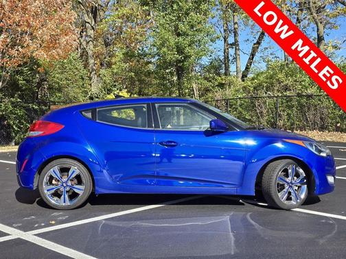 2013 Hyundai Veloster Base