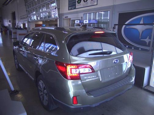 2017 Subaru Outback 2.5i Touring