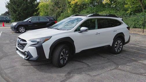 2025 Subaru Outback Touring XT