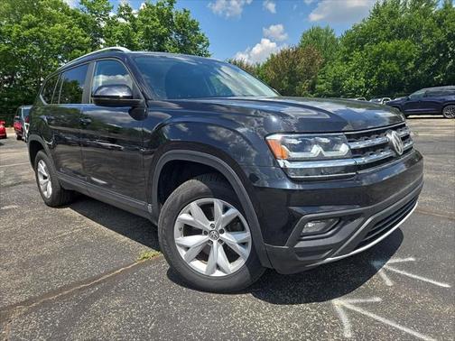 2018 Volkswagen Atlas 3.6L SE w/Technology