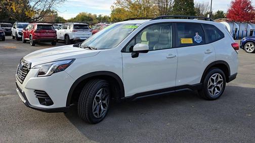 2023 Subaru Forester Premium
