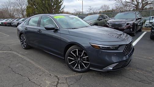 2023 Honda Accord Hybrid Touring