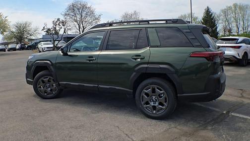 Deep Emerald Green Pearl 2026 Subaru Outback Premium