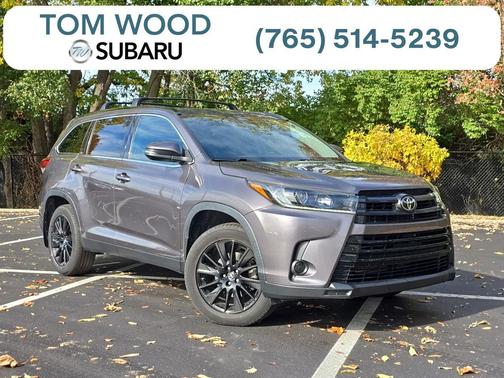 2019 Toyota Highlander SE