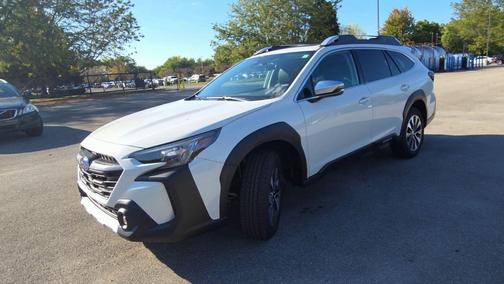 2025 Subaru Outback Touring