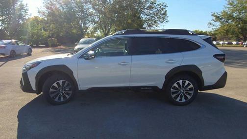 2025 Subaru Outback Touring