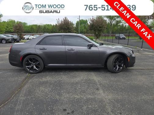 2021 Chrysler 300 S