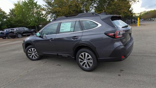 2025 Subaru Outback Base