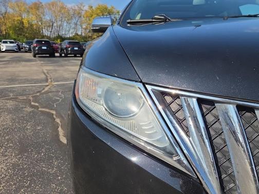 2014 Lincoln MKX Base