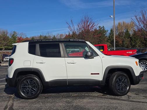 2018 Jeep Renegade Trailhawk