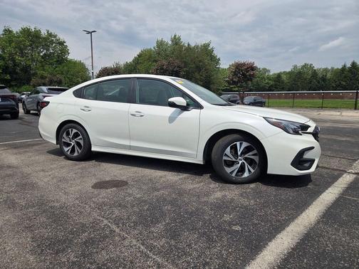 Crystal White Pearl 2025 Subaru Legacy Premium