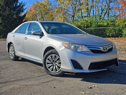 2014 Toyota Camry LE