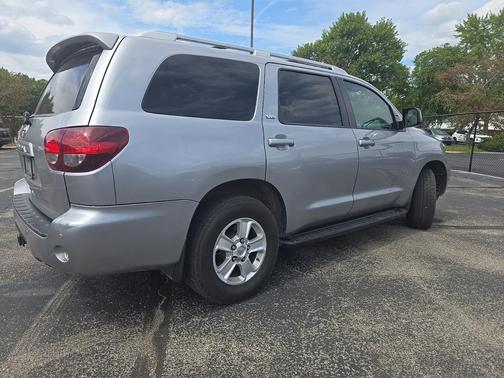 2019 Toyota Sequoia SR5