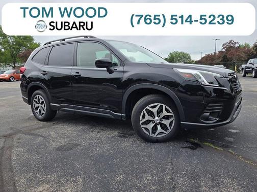 Crystal Black Silica 2023 Subaru Forester Premium