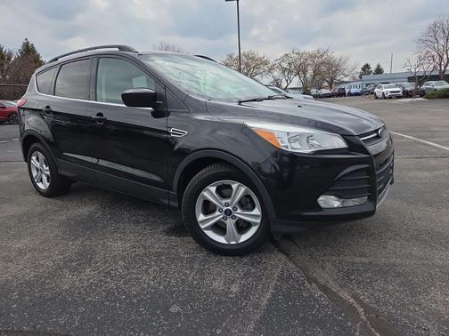 Tuxedo Black 2014 Ford Escape SE