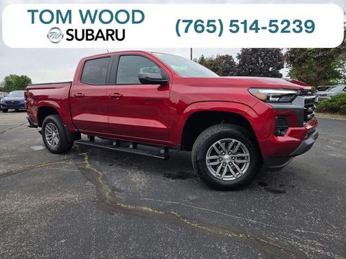 Radiant Red Tintcoat 2024 Chevrolet Colorado LT