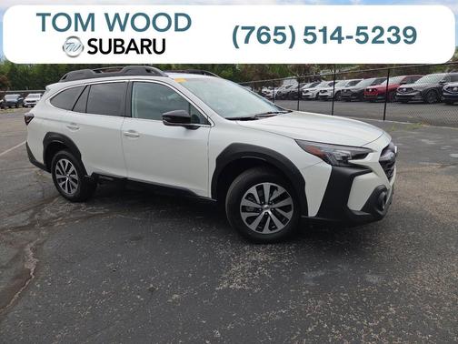 Crystal White Pearl 2024 Subaru Outback Premium