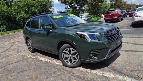 2024 Subaru Forester Premium