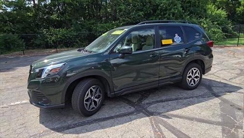 2024 Subaru Forester Premium
