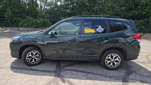 2024 Subaru Forester Premium